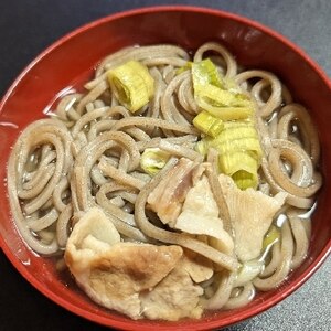 豚肉の肉そば 〜ごま油とにんにく風味〜